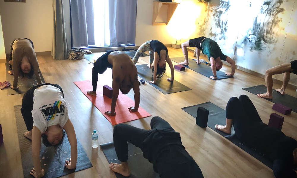 The back bend yoga class in Tokyo, English friendly, the teacher speaking English and Japanese