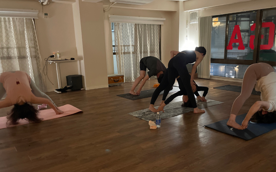 アシュタンガヨガ by Yumiko Sone | 【 Ashtanga Yoga Active