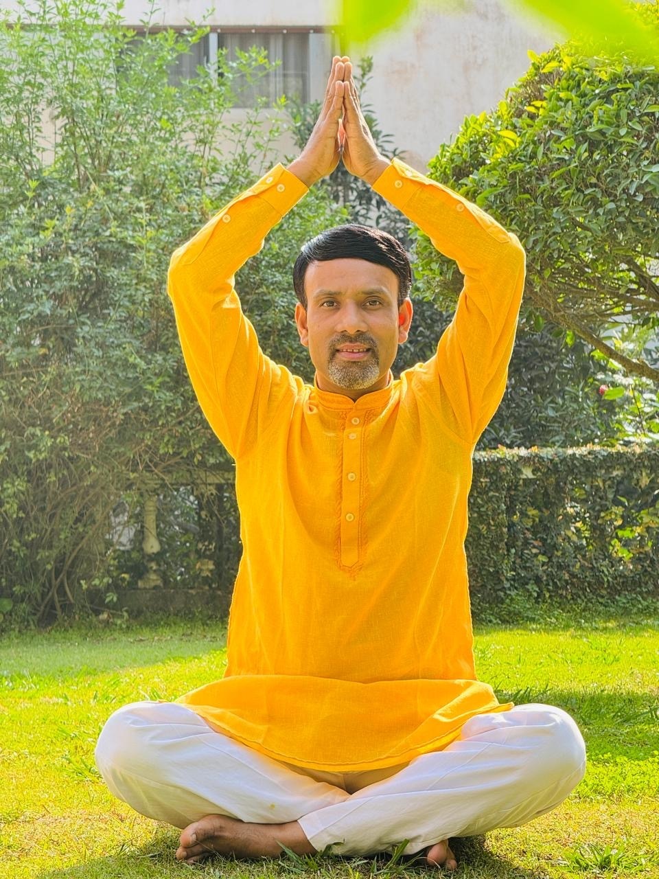 Dr. Acharya Prakash teaching a yoga event at New York Style YOGA in Shibuya, Tokyo
